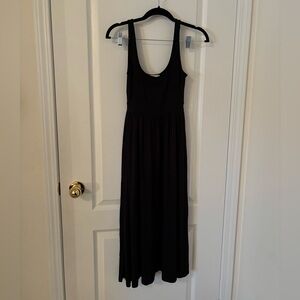 Aritzia Market Midi Dress